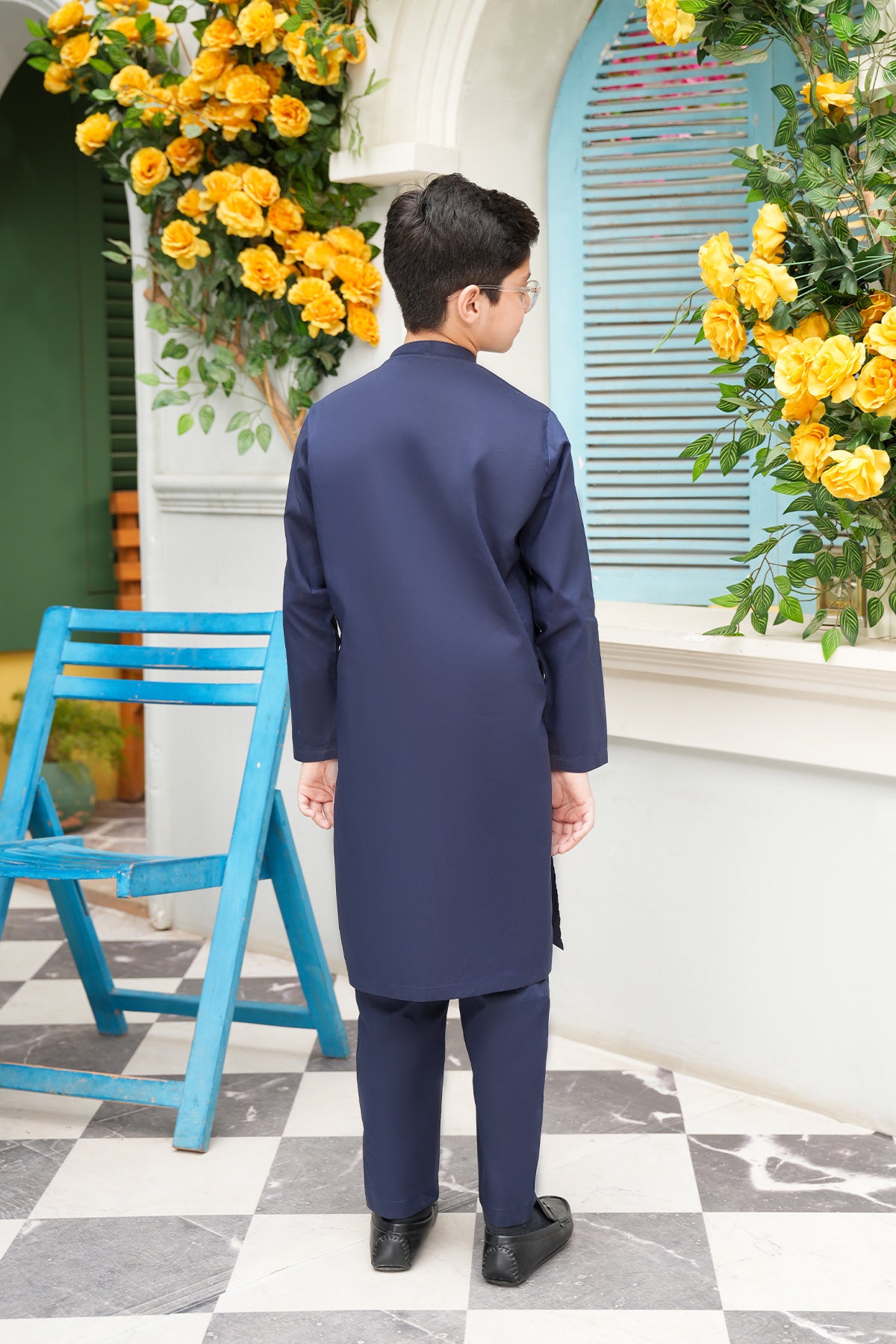 Zaviyar – Navy Blue Signature Potli-Buttoned Set