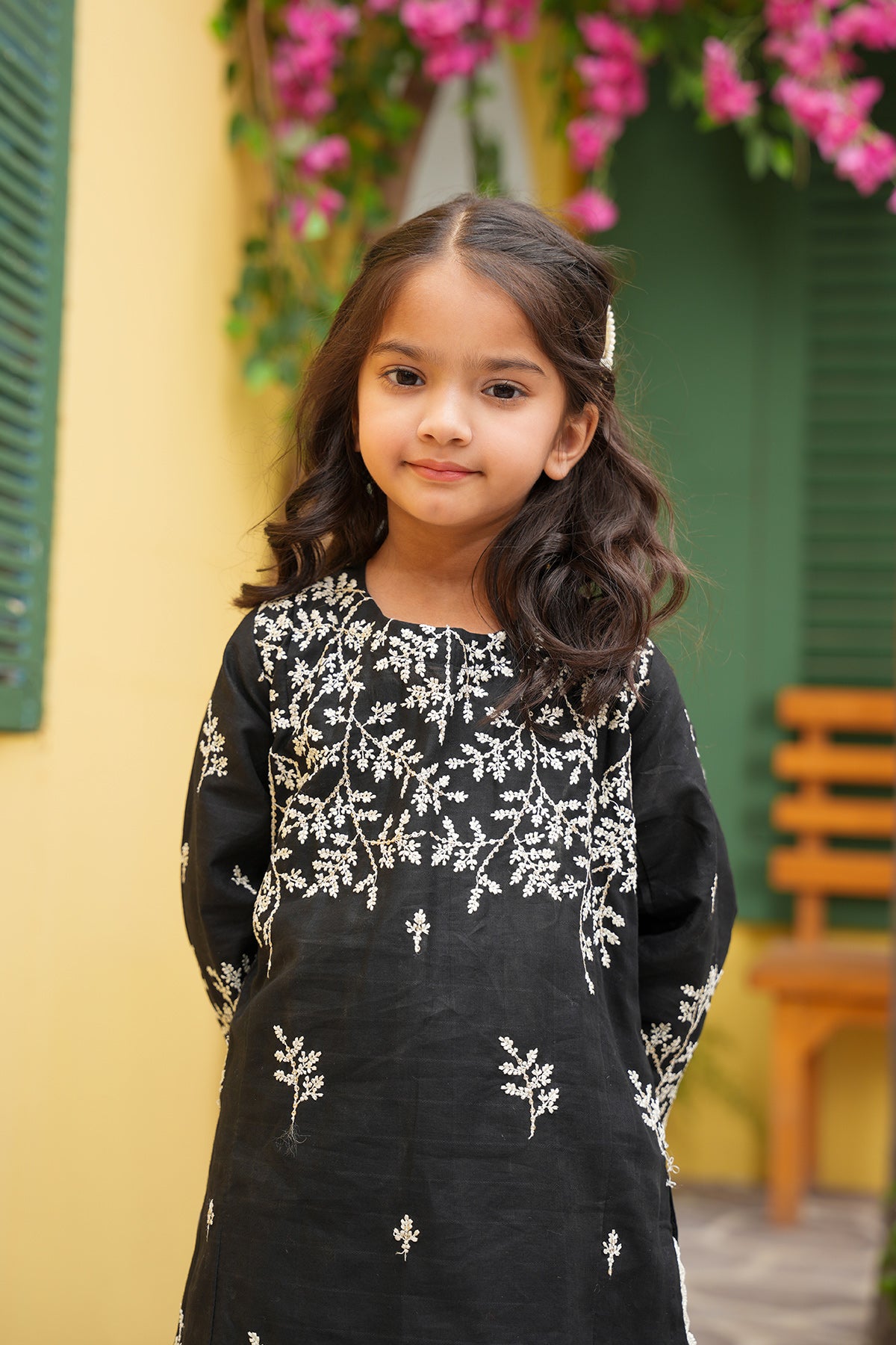 Nyla – Midnight Noir Embroidered 3-Piece Set