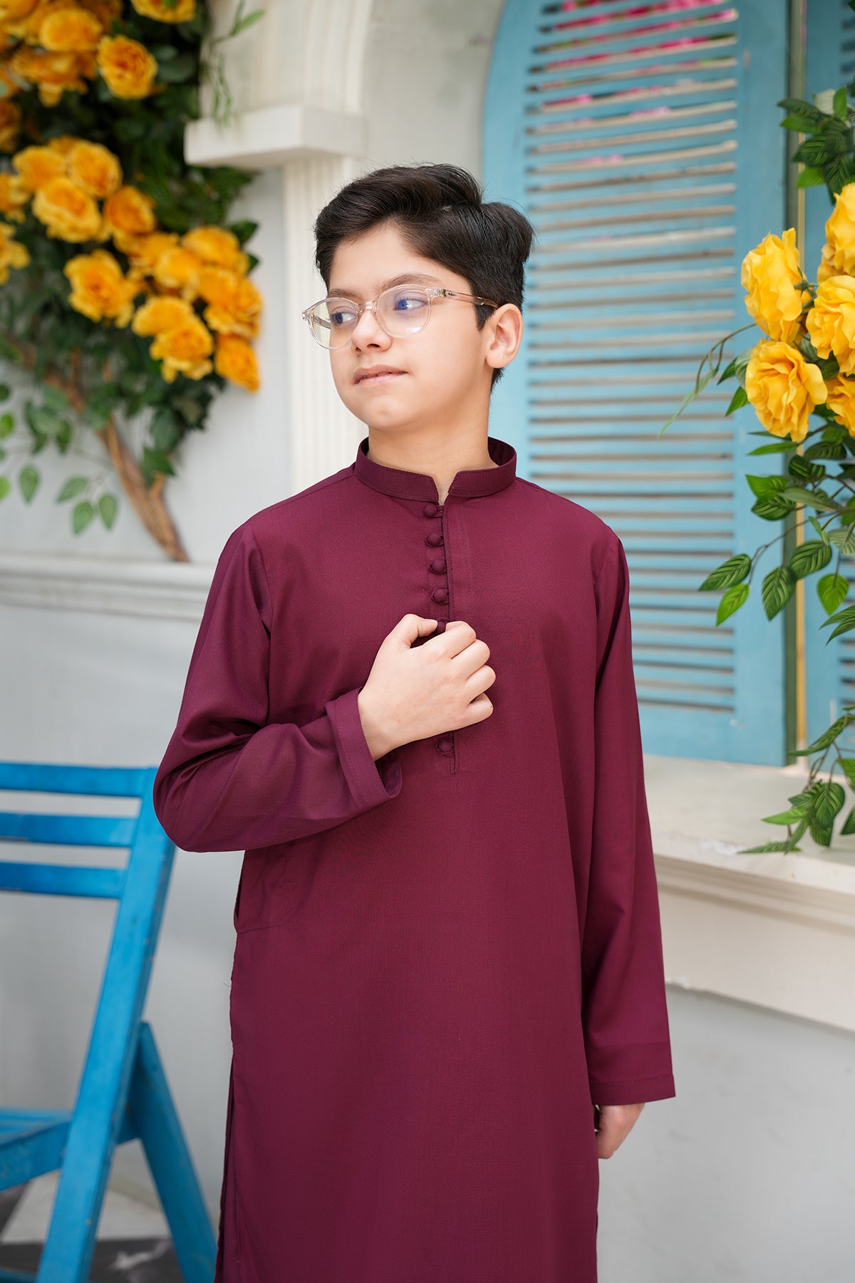 Sharyar – Deep Plum Fabric-Buttoned Kurta Set