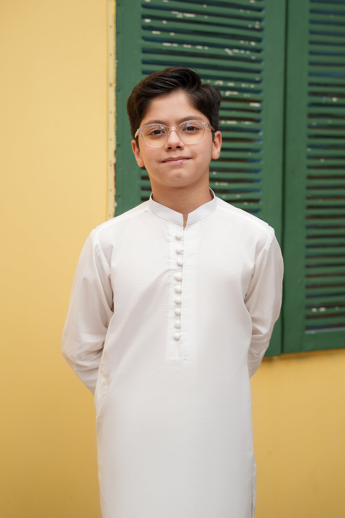 Subhan – Arctic White Essential Potli-Buttoned Set