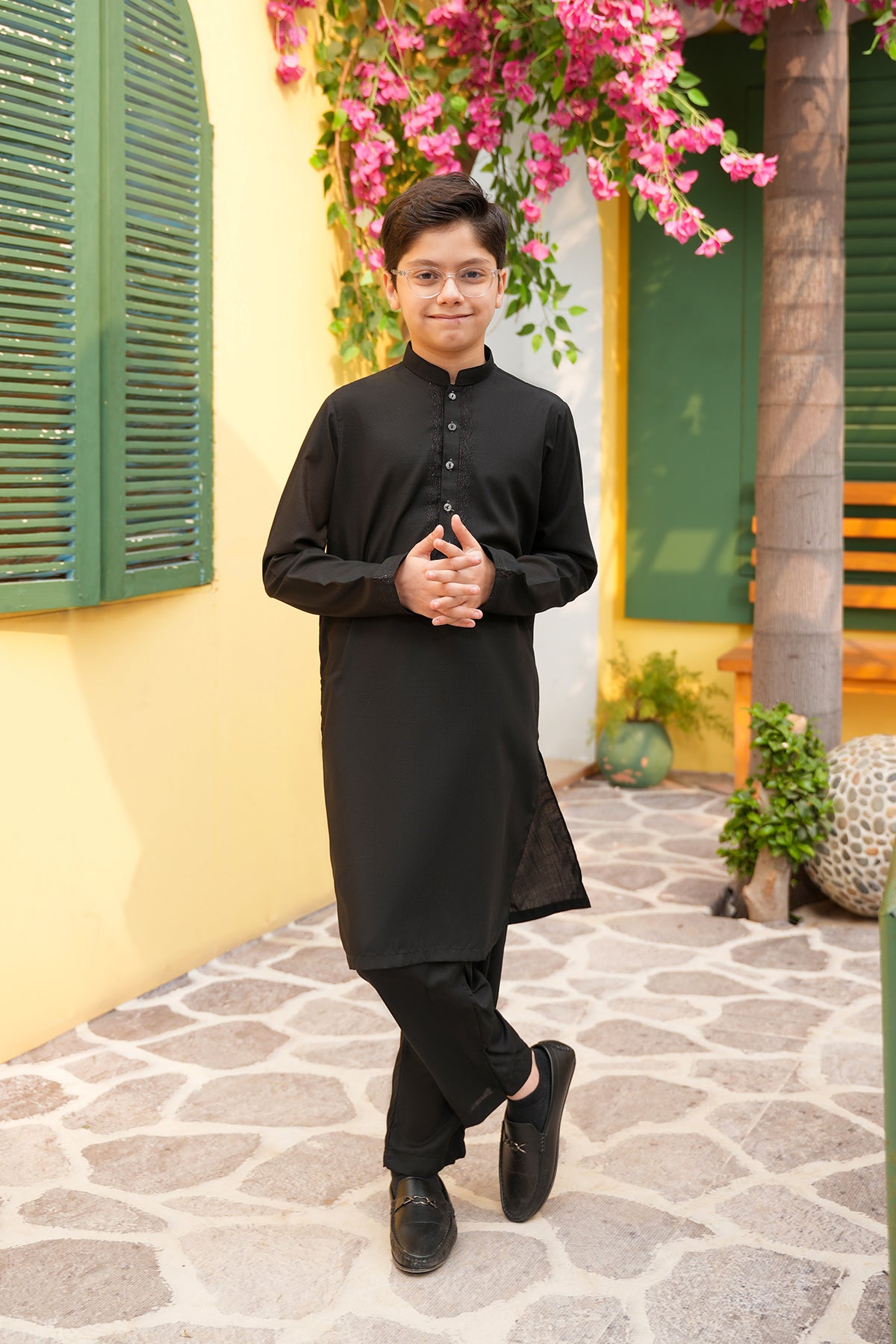 Zahan – Charcoal Green Embroidered Heritage Set