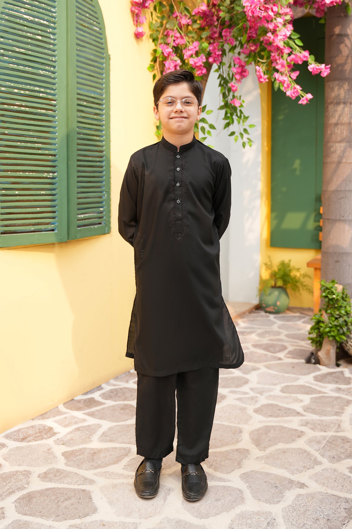 Zahan – Charcoal Green Embroidered Heritage Set