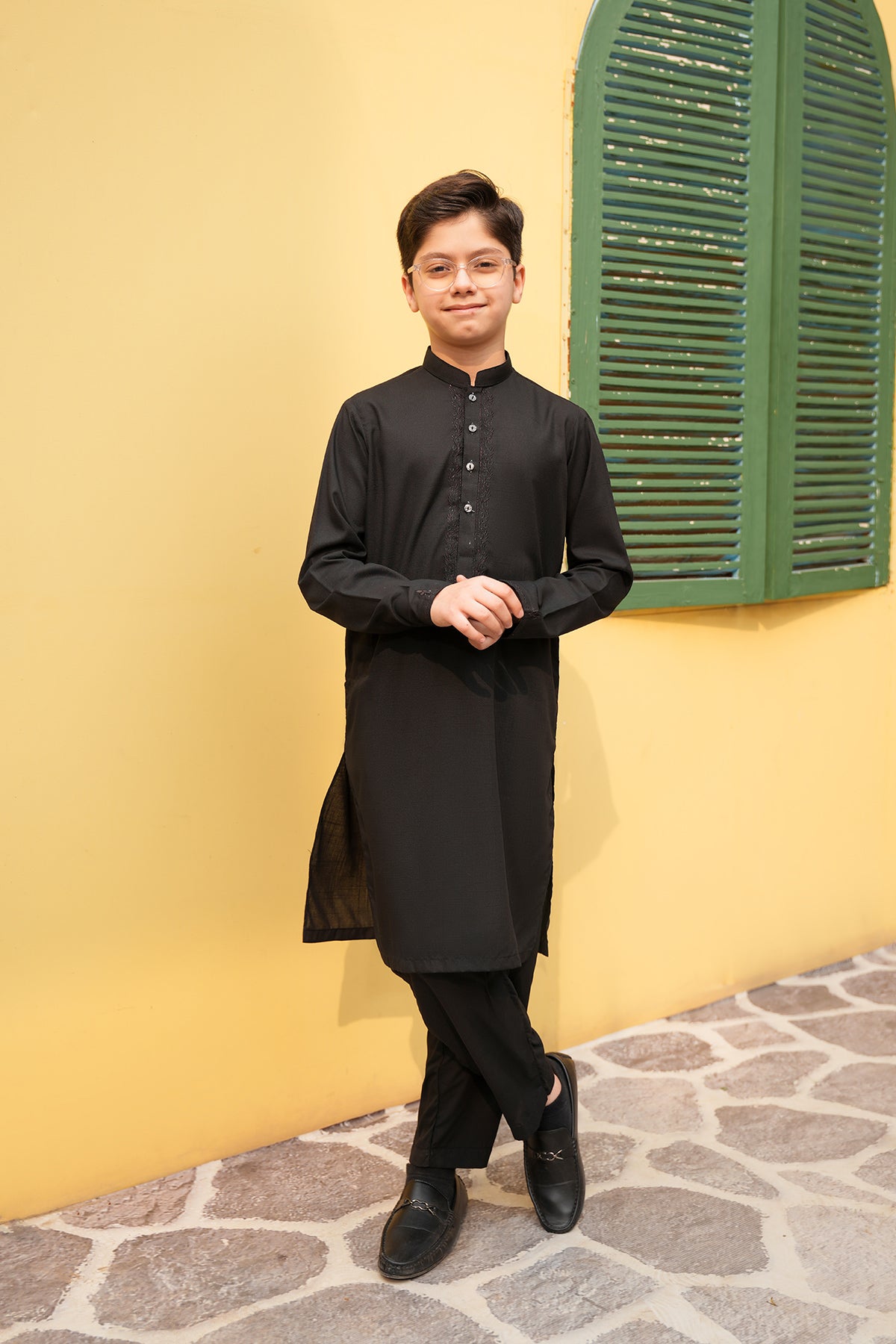 Zahan – Charcoal Green Embroidered Heritage Set